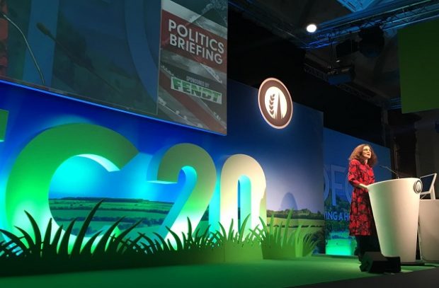 An image of Theresa Villiers speaking at the Oxford Conference