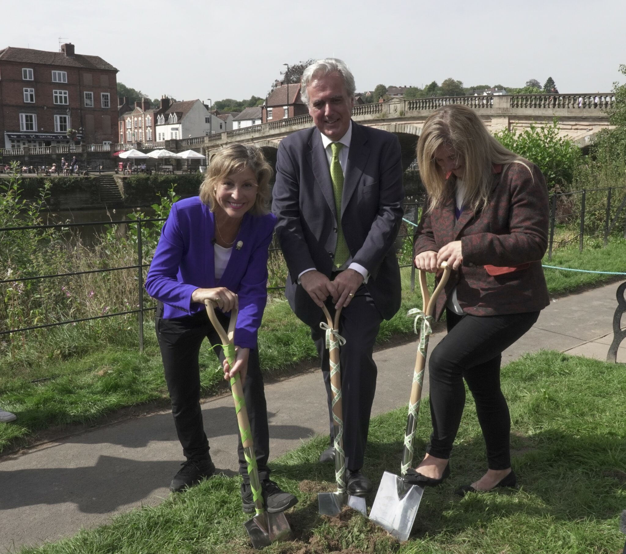 Coverage Of Start Of Work On Major Flood Risk Management Scheme In Bewdley Defra In The Media 8337